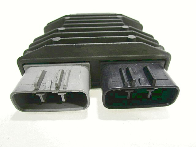 54040301A SPANNUNGSREGLER DUCATI MULTISTRADA 1200 S (2010 - 2012) Gebrauchtteil für 2012