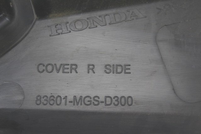 HONDA NC 750 X 83600MJLD30ZA CARENA COVER CENTRALE DESTRA RC72 14 - 17 RIGHT SIDE COVER 83601MGSD300