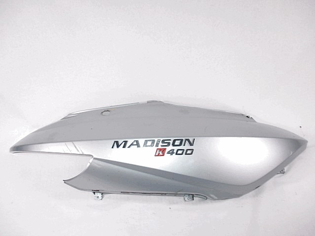 HECKVERKLEIDUNG OEM N.  GEBRAUCHTTEIL  SCOOTER MALAGUTI MADISON K400 (2002 - 2006) HAUBRAUM, 400 cc ERSTZULASSUNG 2003