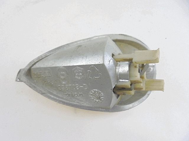 BLINKER / BLINKER OEM N. 584781 GEBRAUCHTTEIL  SCOOTER PIAGGIO LIBERTY 50 4T ( 2004-2015 ) HAUBRAUM, 50 cc ERSTZULASSUNG