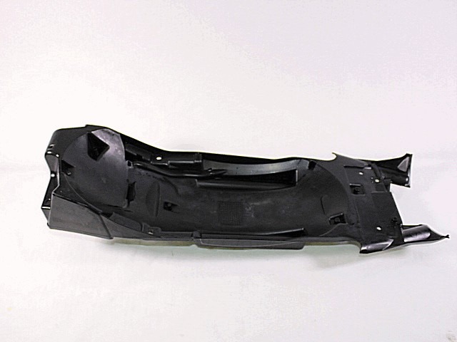 KOTFLUGEL HINTEN / UNTER DEM SITZ OEM N. 46627667682 GEBRAUCHTTEIL  MOTO BMW K25 R 1200 GS (2004 - 2008) HAUBRAUM, 1200 cc ERSTZULASSUNG 2005