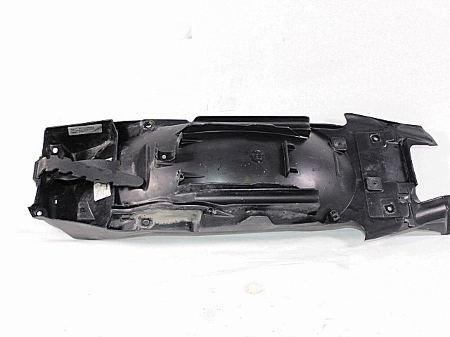 KOTFLUGEL HINTEN / UNTER DEM SITZ OEM N. 46627667682  GEBRAUCHTTEIL  MOTO BMW K25 R 1200 GS (2004 - 2008) HAUBRAUM, 1200 cc ERSTZULASSUNG 2005