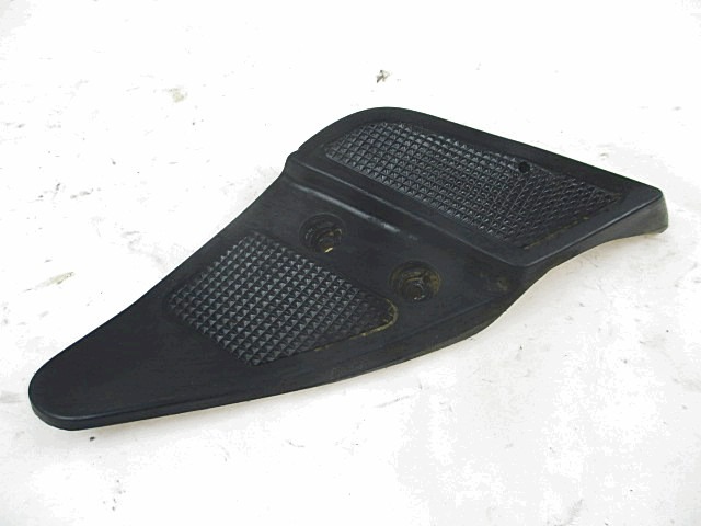 FUSSRASTEN OEM N. 50701KEY900  GEBRAUCHTTEIL  SCOOTER HONDA PANTHEON 125 / 150 (1998-2002) HAUBRAUM, 150 cc ERSTZULASSUNG 2000