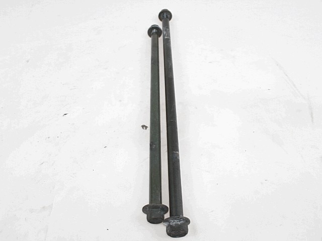 PIVOTS OEM N. 901051210600 901051276000 GEBRAUCHTTEIL  SCOOTER YAMAHA T-MAX XP 500 ( 2004 - 2007 )  HAUBRAUM, 500 cc ERSTZULASSUNG 2004