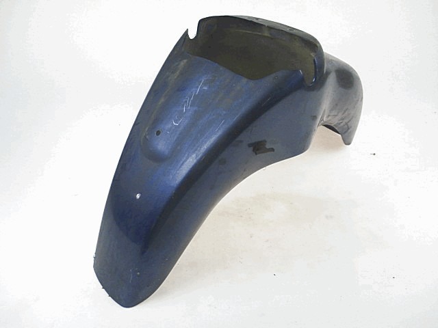 KOTFLUGEL VORNE / HINTEN OEM N. AP8126635 GEBRAUCHTTEIL  SCOOTER APRILIA SCARABEO 150 (1999/2002) HAUBRAUM, 150 cc ERSTZULASSUNG 2000