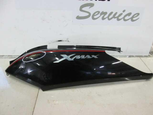 SEITENVERKLEIDUNG OEM N.  GEBRAUCHTTEIL  SCOOTER YAMAHA X-MAX YP 125 / 250  R ( 2006-2010 ) HAUBRAUM, 125 cc ERSTZULASSUNG 2007