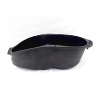 PIAGGIO MEDLEY 125 1B001864 VASCA SOTTOSELLA 16 - 19 HELMET COMPARTMENT