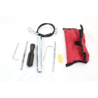 DUCATI SUPERSPORT 950 S KIT ATTREZZI IN DOTAZIONE 21 - 24 TOOLS KIT