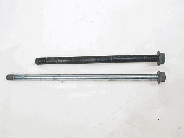 PIVOTS OEM N.  GEBRAUCHTTEIL  SCOOTER LINHAI PRINCE 50  HAUBRAUM, 50 cc ERSTZULASSUNG 2007