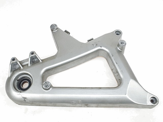 SWINGARM OEM N.  GEBRAUCHTTEIL  SCOOTER APRILIA SCARABEO 200 (2007 - 2011) HAUBRAUM, 200 cc ERSTZULASSUNG 2011