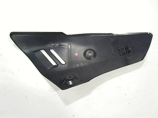 1488044G00 SCHALLDÄMPFER HITZESCHUTZ SUZUKI GSR 600 ( 2006 - 2011 ) Gebrauchtteil für 2006