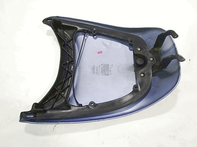 HECKVERKLEIDUNG OEM N. AP8238400 GEBRAUCHTTEIL  SCOOTER APRILIA GULLIVER 50 (1995-2001) HAUBRAUM, 50 cc ERSTZULASSUNG