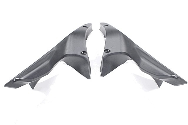 WINDSCHILD  OEM N. 46012531A GEBRAUCHTTEIL  MOTO DUCATI 848/1098/1198 (2009 - 2012) HAUBRAUM, 1198 cc ERSTZULASSUNG 2011