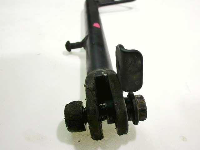 SEITENSTUTZE OEM N. 4231003H00LCP GEBRAUCHTTEIL  SCOOTER SUZUKI BURGMAN UH 200 (2006 - 2012) HAUBRAUM, 200 cc ERSTZULASSUNG 2011