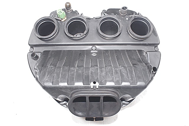 1370044G11 LUFTFILTERKASTEN SUZUKI GSR 600 ( 2006 - 2011 ) Gebrauchtteil für 2007