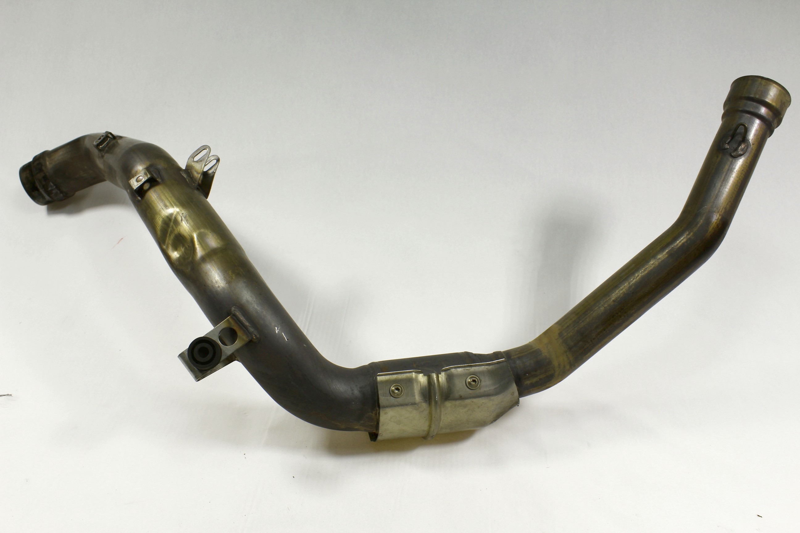 AUSPUFFVERTEILER / SCHALLDUMPFER OEM N. 57010731B GEBRAUCHTTEIL  MOTO DUCATI 749 (2003 - 2007) HAUBRAUM, 750 cc ERSTZULASSUNG 2005