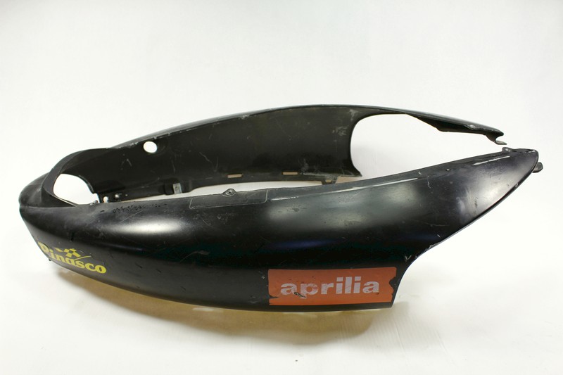 HECKVERKLEIDUNG OEM N. AP8258483 GEBRAUCHTTEIL  SCOOTER APRILIA SR 50 / SR 50 DITECH (1999 - 2001) HAUBRAUM, 50 cc ERSTZULASSUNG 1999