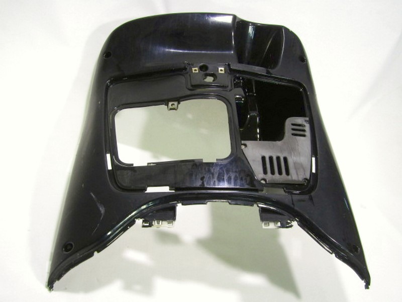 FRONTVERKLEIDUNG / BEINSCHILD OEM N. AP8168192 GEBRAUCHTTEIL  SCOOTER APRILIA SCARABEO 150 (1999/2002) HAUBRAUM, 150 cc ERSTZULASSUNG 2001