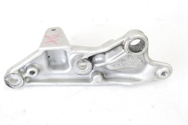 SUPPORTO PEDANA ANTERIORE DESTRA DUCATI MULTISTRADA 950 TOURING 82422522AA FRONT RIGHT FOOTREST BRACKET