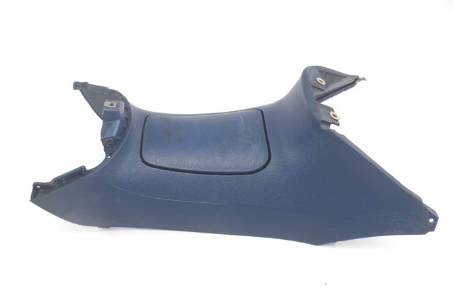 PIAGGIO MP3 YOURBAN 300 6721190 TUNNEL CENTRALE SPORTELLO SERBATOIO 11 - 17 CENTRAL COVER FUEL LID 657372 LEGGERI SEGNI DI USURA