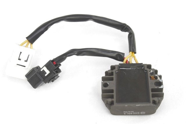 PIAGGIO VESPA LX 125 IE 58204R REGOLATORE DI TENSIONE 09 - 12 VOLTAGE REGULATOR