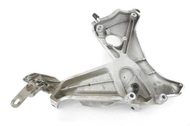 MOTO GUZZI NORGE 1200 GU05446030NA STAFFA PEDANE SINISTRA 06 - 10 LEFT FOOTREST BRACKET 054460307