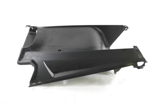 YAMAHA MAJESTY YP 400 5RU215531000 RIVESTIMENTO INFERIORE SOTTOSCOCCA 04 - 08 LOWER BODY COVER