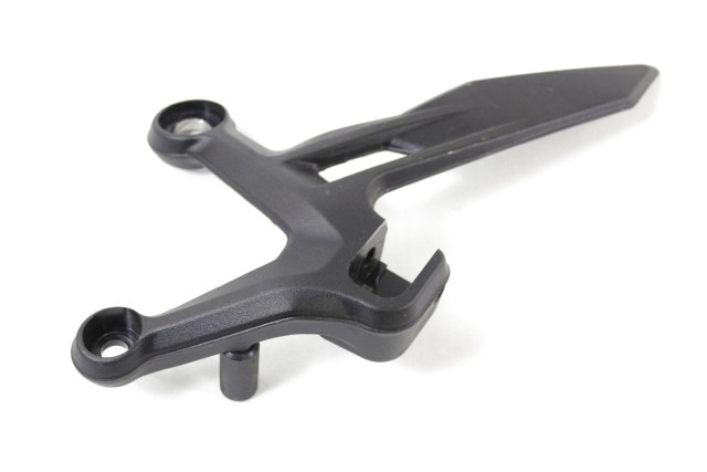 KTM 790 DUKE 64103038100 STAFFA PEDANA ANTERIORE SINISTRA 18 - 20 FRONT LEFT FOOTREST HOLDER