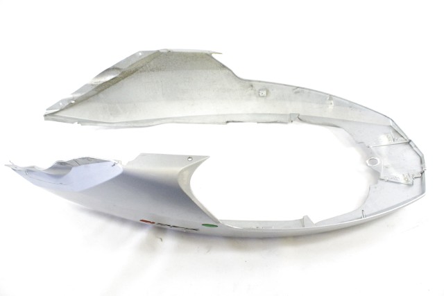 MALAGUTI MADISON 250 CARENA CODONE POSTERIORE 06 - 12 REAR FAIRING LEGGERI SGENI DI USURA ATTACCO DANNEGGIATO