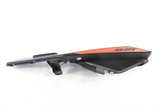 APRILIA TUONO 125 898874 CARENA FIANCHETTO POSTERIORE DESTRA 17 - 20 RIGHT SIDE REAR COVER 2B003748