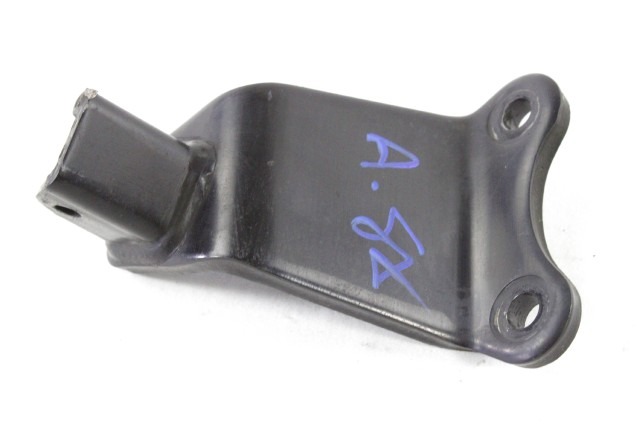 HONDA VT 750 C2B SHADOW 50625MEG000 STAFFA PEDANA ANTERIORE SINISTRA 07 - 16 FRONT LEFT FOOTREST HOLDER PICCOLO GRAFFIO