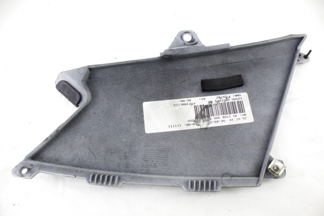 BMW R 1200 GS 46637724749 FIANCHETTO COVER SINISTRA SERBATOIO K25 08 - 12 LEFT FUEL TANK COVER ATTACCO DANNEGGIATO