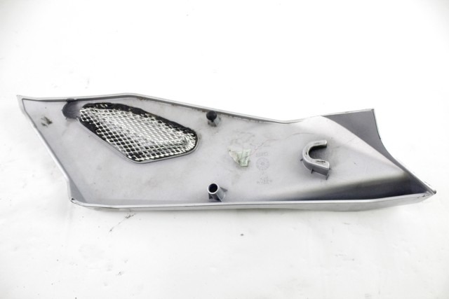 MV AGUSTA BRUTALE 990 R 8000B2951 CARENA FIANCHETTO SINISTRA 09 - 12 LEFT SIDE COVER 8000B2953 ATTACCO DANNEGGIATO