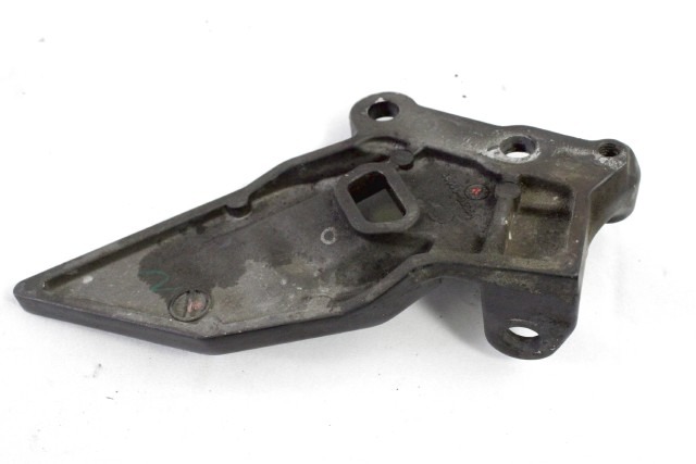 KAWASAKI NINJA 250 R 35063038518R STAFFA PEDANA ANTERIORE SINISTRA EX250K 07 - 13 FRONT LEFT FOOTREST HOLDER SEGNI DI USURA 