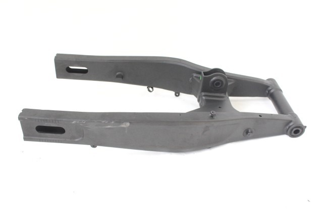 VOGE VALICO 525 DSX 311150175 FORCELLONE POSTERIORE 21 -24 REAR SWINGARM PICCOLI SEGNI DI USURA