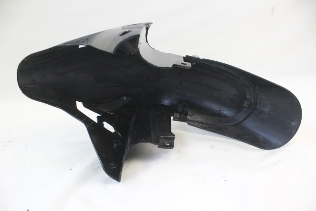 BENELLI BN 125 44200K690000 PARAFANGO ANTERIORE 21 - 24 FRONT MUDGUARD CON PICCOLO GRAFFIO