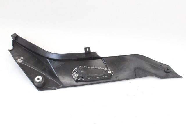 BENELLI BN 125 65601L29BA00 FIANCHETTO GRIGLIA CENTRALE SINISTRA 21 - 24 LEFT BODY PANEL