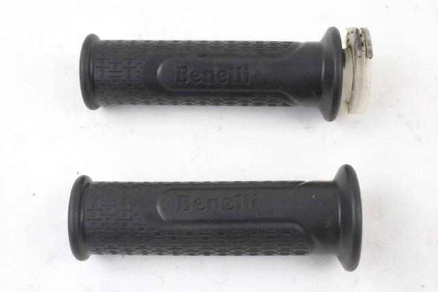 BENELLI BN 125 40001L290000 40210L290000 MANOPOLA SX E DX 21 - 24 LH AND RH GRIPS