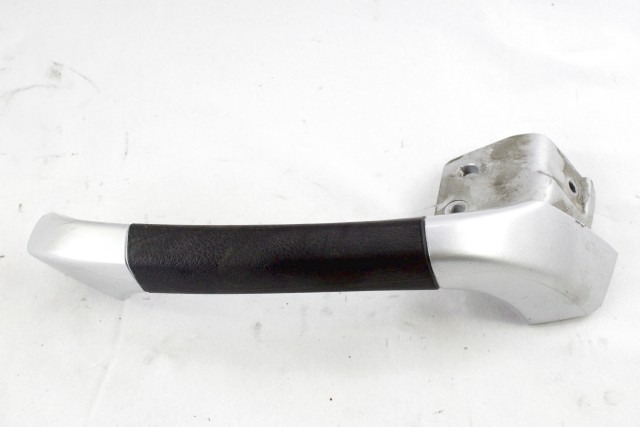 PIAGGIO MP3 250 624452 MANIGLIA POSTERIORE SINISTRA 06 - 11 REAR LEFT HANDLE