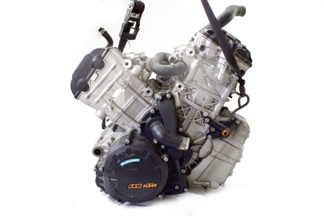 KTM 1050 ADVENTURE 606 MOTORE CARTER DANNEGGIATO KM 38.000 15 - 16 ENGINE