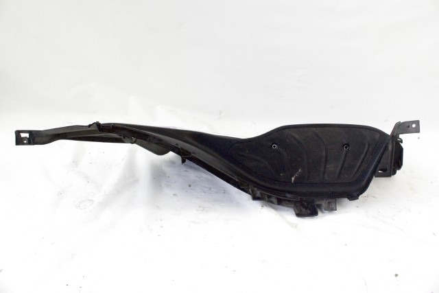 PIAGGIO MEDLEY 125 1B001697 PEDANA SINISTRA 16 - 19 LEFT FOOTBOARD