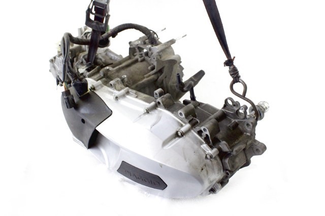 PIAGGIO MEDLEY 125 MA01M MOTORE KM 39.000 16 - 19 ENGINE