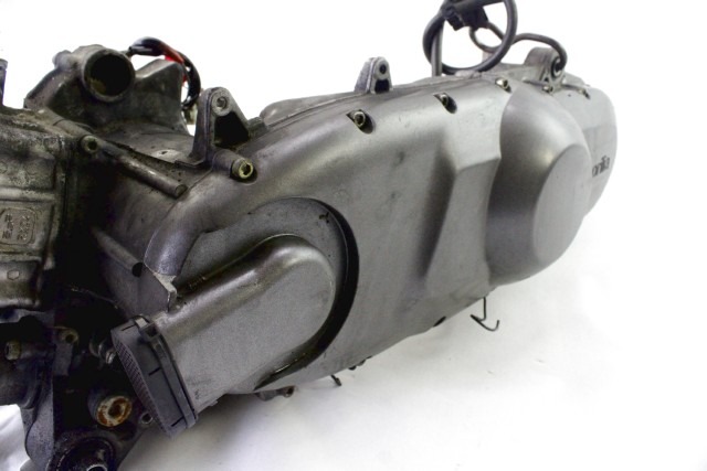 APRILIA SCARABEO 200 ROTAX 177 MOTORE 01 - 04 ENGINE