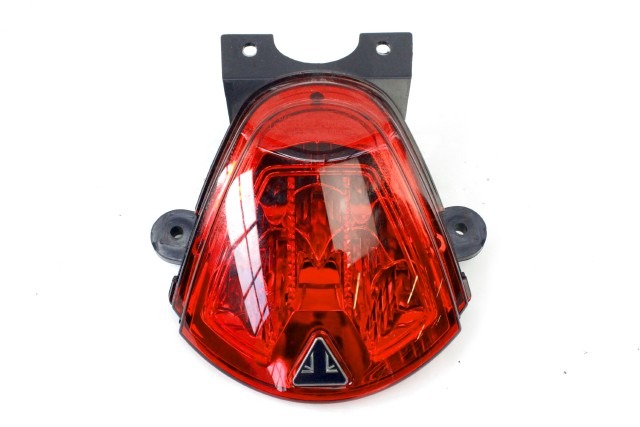 TRIUMPH TRIDENT 660 T2708300 FARO POSTERIORE 21 - 24 TAILLIGHT