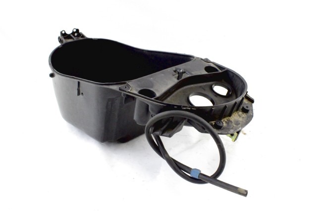 YAMAHA BW'S 50 NG 4SBF473R0200 VASCA SOTTOSELLA PORTACASCO CW50 RS HELMET COMPARTMENT