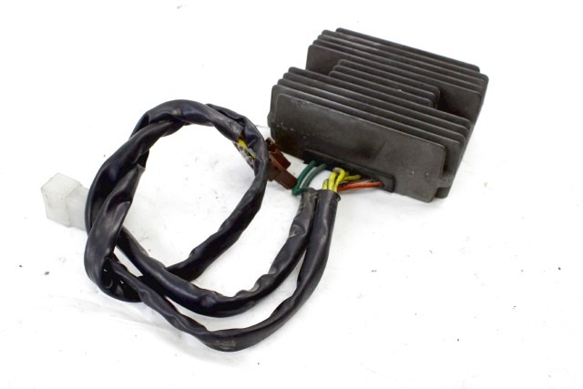 PIAGGIO X9 500 639110 REGOLATORE DI TENSIONE 00 - 02 RECTIFIER