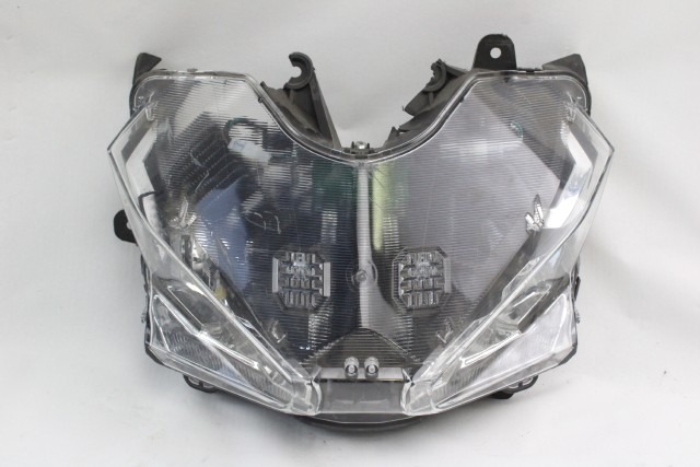 KYMCO XCITING 400 S TCS 33100ADG5E00 FARO ANTERIORE DANNEGGIATO PER RICAMBI 19 - 23 HEADLIGHT