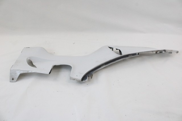 SUZUKI BURGMAN AN 400 4818114F10 CARENA LATERALE INFERIORE SINISTRA99 - 00 LOWER SIDE LEFT FAIRING CON GRAFFI