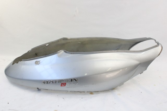 MALAGUTI MADISON 250 S CARENA POSTERIORE 99 - 02 REAR FAIRING CON GRAFFI