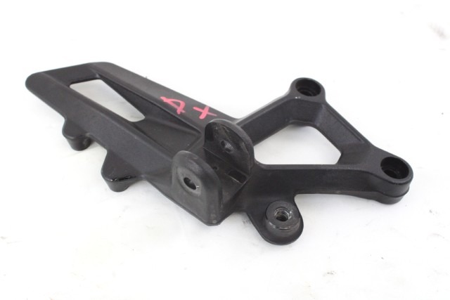 KTM 1290 SUPER DUKE R 6130303910033S STAFFA PEDANA ANTERIORE DESTRA 17 - 18 FRONT RIGHT FOOTREST HOLDER 6130303900033S